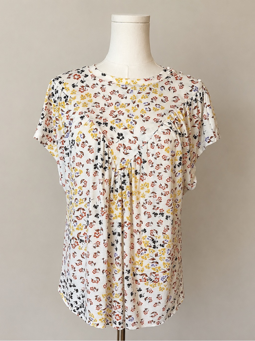 Ann Taylor Floral Pleated Top Size M Modal Blend Button Shoulder Blouse